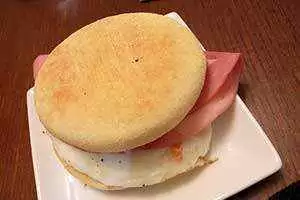 More information about "Gluten-Free Breakfast Sandwich"