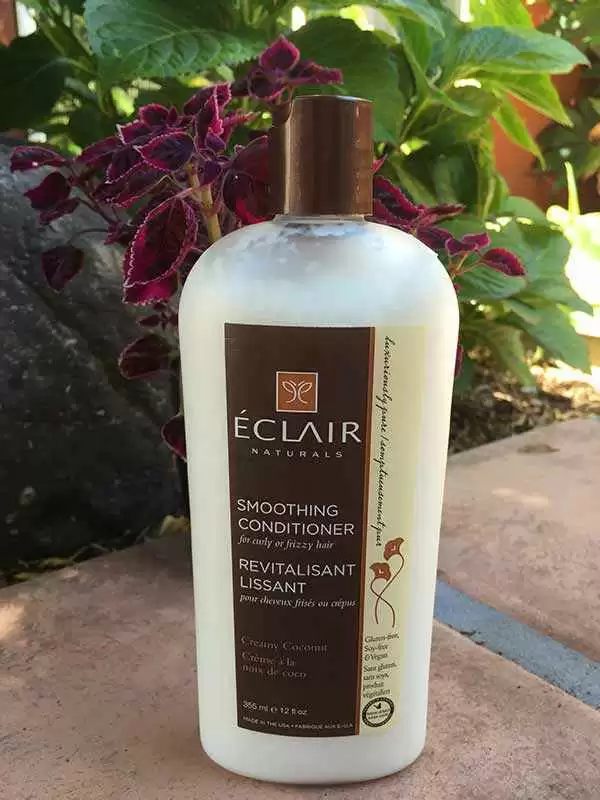 Éclair Naturals Gluten-Free Smoothing Conditioner in Creamy Coconut