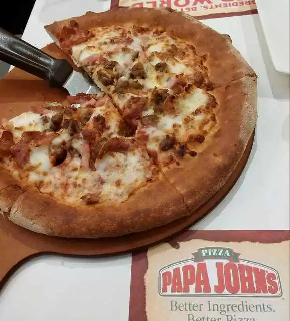 Papa John's new gluten-free pizza isn't for the gluten-intolerant