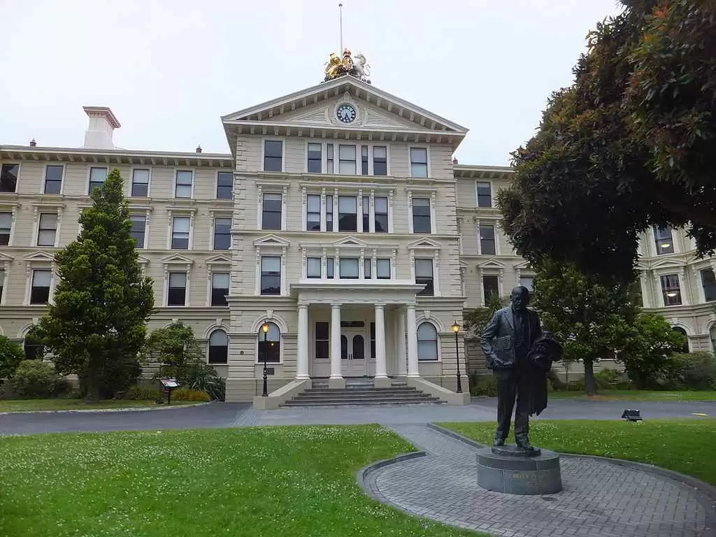 Victoria University's Residence Dining Halls Receive New Zealand's First Gluten-Free Celiac Certification