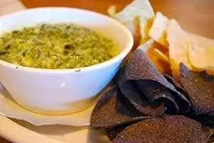 Baked Spinach Artichoke Dip (Gluten-Free)