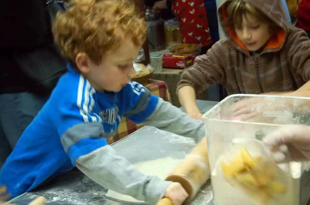 What is Gluten? What is Gliadin? - Kids working wheat dough. Image: CC BY 2.0--snowpea&bokchoi