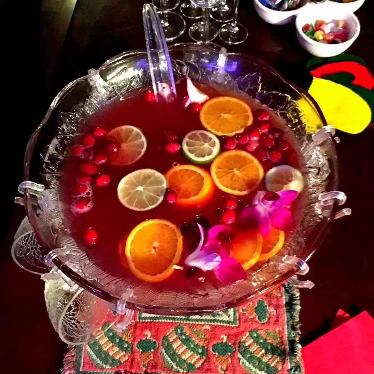 Six Gluten-Free Holiday Punch Recipes for the Christmas Season - Image:  CC BY-SA 2.0--Ross Dunn