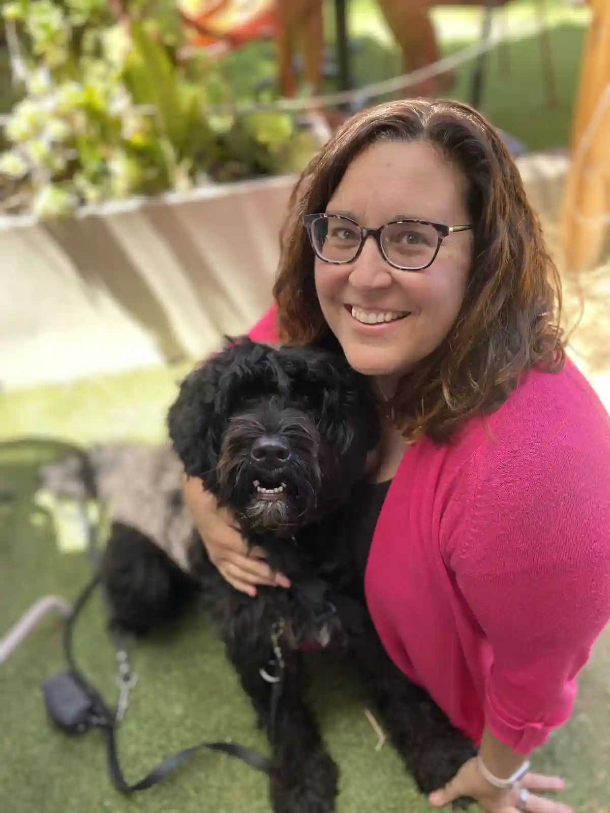 See How Star Instagram Service Dog Keeps Celiac Owner From Eating Gluten - Image: Kendra Williams