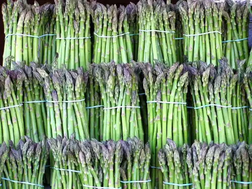 Fresh Spring and Summertime Asparagus Salad - asparagus by Muffet is licensed under CC BY 2.0.