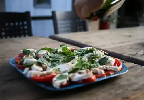 Gluten-Free Italian Caprese Salad - Caprese by Lars Plougmann is licensed under CC BY-SA 2.0.