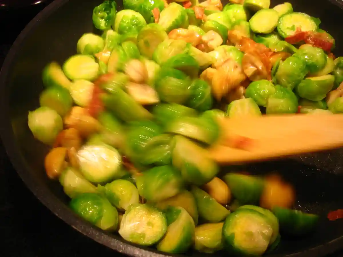 More information about "Gluten-Free Maple & Bacon Glazed Brussels Sprouts"