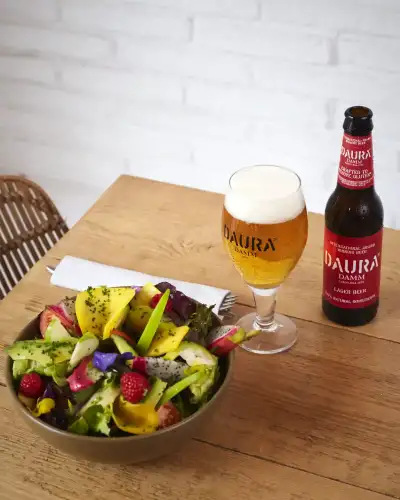 Discover Daura Damm: The World's Most Award-Winning Crafted to Remove Gluten Beer - Image: Daura Damm